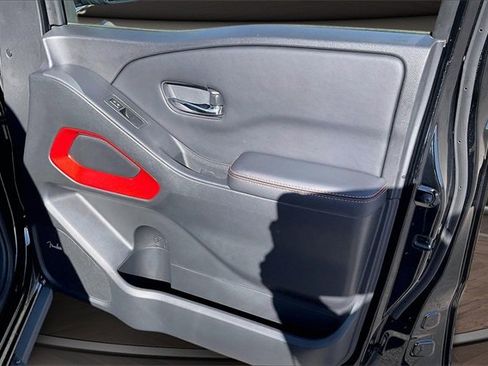 Certified 2025 Nissan Frontier PRO-4X w/ Pro Convenience Package image 22