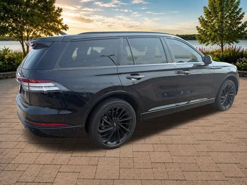 Certified 2024 Lincoln Aviator Reserve w/ Jet Package AWD/4WD image 8