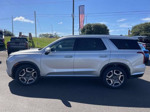 Used 2024 Hyundai Palisade Limited AWD/4WD image 6