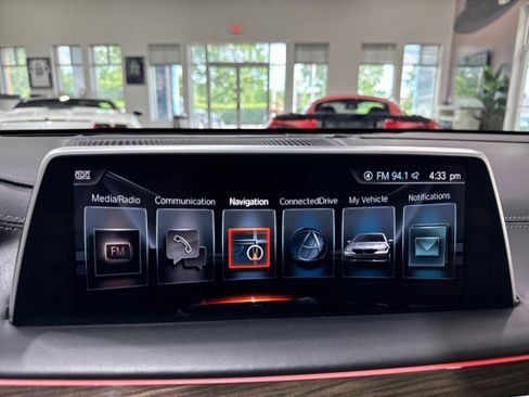 Used 2016 BMW 750i xDrive AWD/4WD image 29