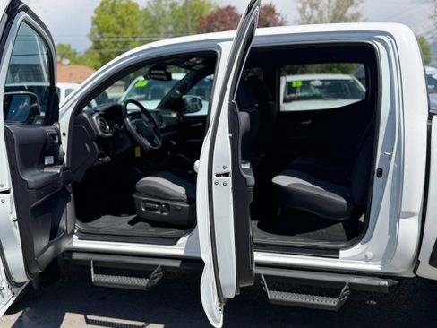 Used 2020 Toyota Tacoma TRD Off-Road w/ Technology Package AWD/4WD image 67