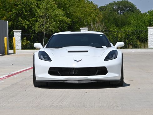 Used 2019 Chevrolet Corvette Grand Sport RWD image 3