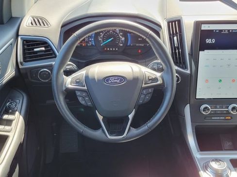 Used 2024 Ford Edge SEL AWD/4WD image 5
