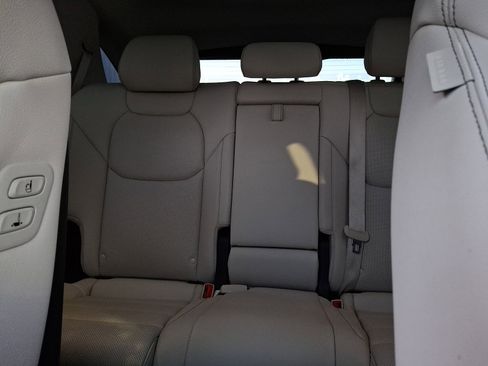 Certified 2023 Genesis GV70 2.5T w/ Select Package image 19