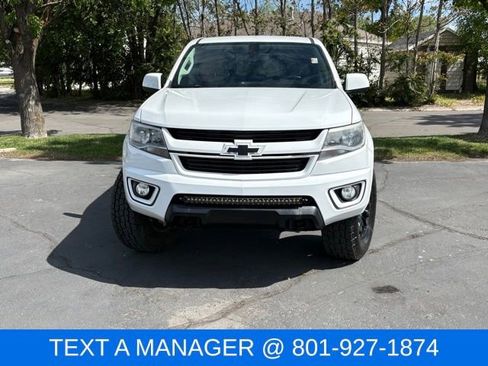 Used 2018 Chevrolet Colorado LT w/ LT Convenience Package AWD/4WD image 2