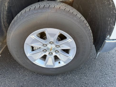 Used 2025 Chevrolet Silverado 1500 W/T RWD image 10