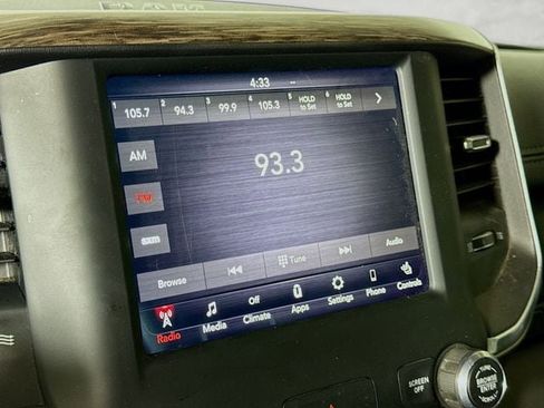 Used 2019 RAM 1500 Laramie image 16