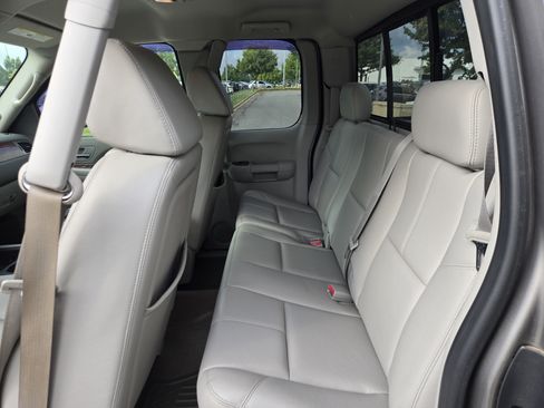 Used 2008 Chevrolet Silverado 1500 LTZ w/ Safety Package RWD image 30