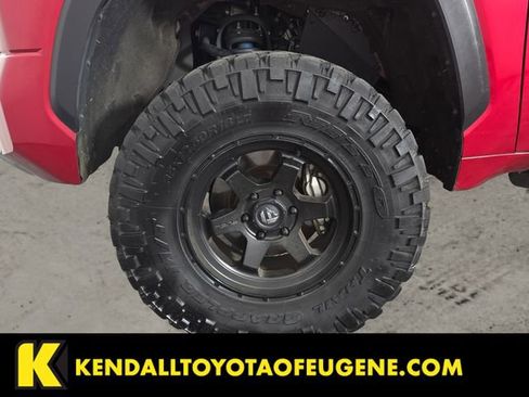 Used 2022 Toyota Tundra SR5 w/ TRD Off-Road Premium Package AWD/4WD image 9