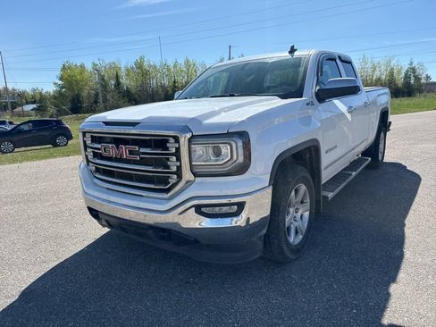 Used 2016 GMC Sierra 1500 SLT w/ Suspension Package, Off-Road AWD/4WD image 2