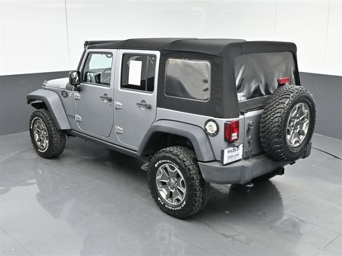 Used 2013 Jeep Wrangler Unlimited Rubicon w/ Max Tow Pkg image 25