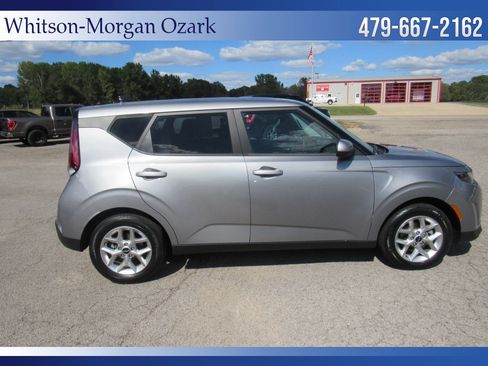 Used 2023 Kia Soul LX w/ Option Group 015 image 13
