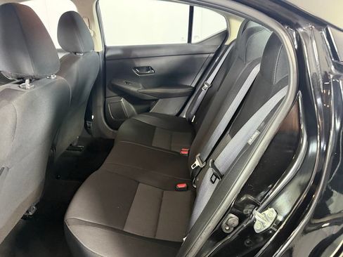 Used 2025 Nissan Sentra SV FWD image 22