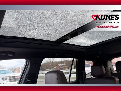 Used 2022 Cadillac XT6 Premium Luxury image 25