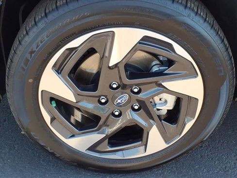 Used 2024 Subaru Crosstrek 2.5i Limited w/ Popular Package #3A image 12