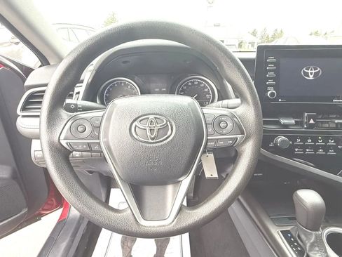 Used 2021 Toyota Camry LE image 14