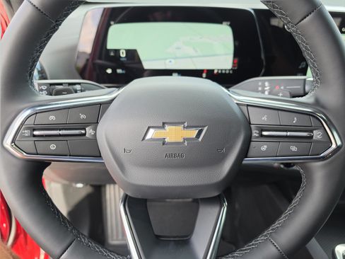 New 2026 Chevrolet Equinox LT w/ Safety and Technology Package FWD image 33
