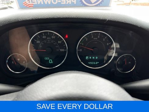 Used 2016 Jeep Wrangler Unlimited Rubicon w/ Connectivity Group AWD/4WD image 7