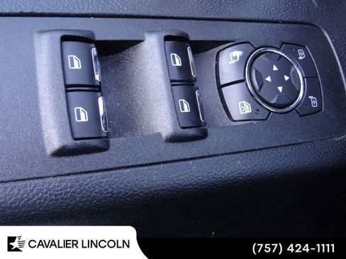 Used 2019 Ford F150 Lariat AWD/4WD image 11