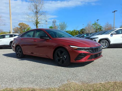 New 2026 Hyundai Elantra SEL Sport Premium FWD image 9