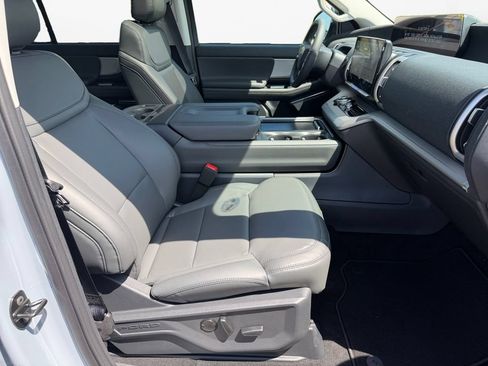 New 2026 Ford Expedition Max Active AWD/4WD image 10