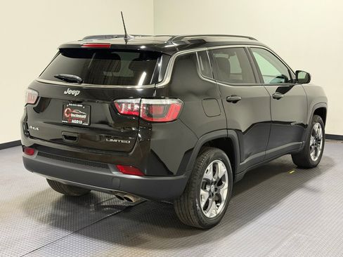 Used 2018 Jeep Compass Limited AWD/4WD image 5