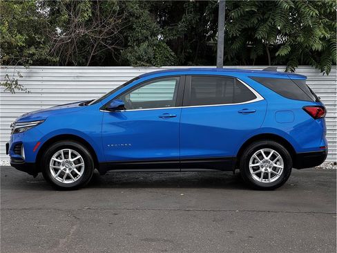 Used 2024 Chevrolet Equinox LT AWD/4WD image 9