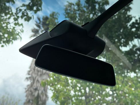 Used 2020 Tesla Model X Long Range image 24