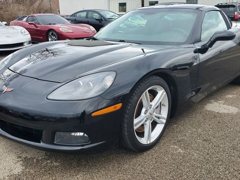 Used 2008 Chevrolet Corvette Coupe w/ Z51 Performance Package image 11