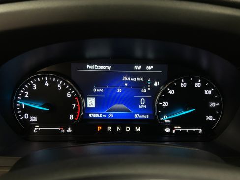 Used 2020 Ford Explorer Limited image 16