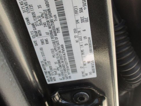 Used 2015 Ford F150 Platinum w/ Equipment Group 701A Luxury image 25