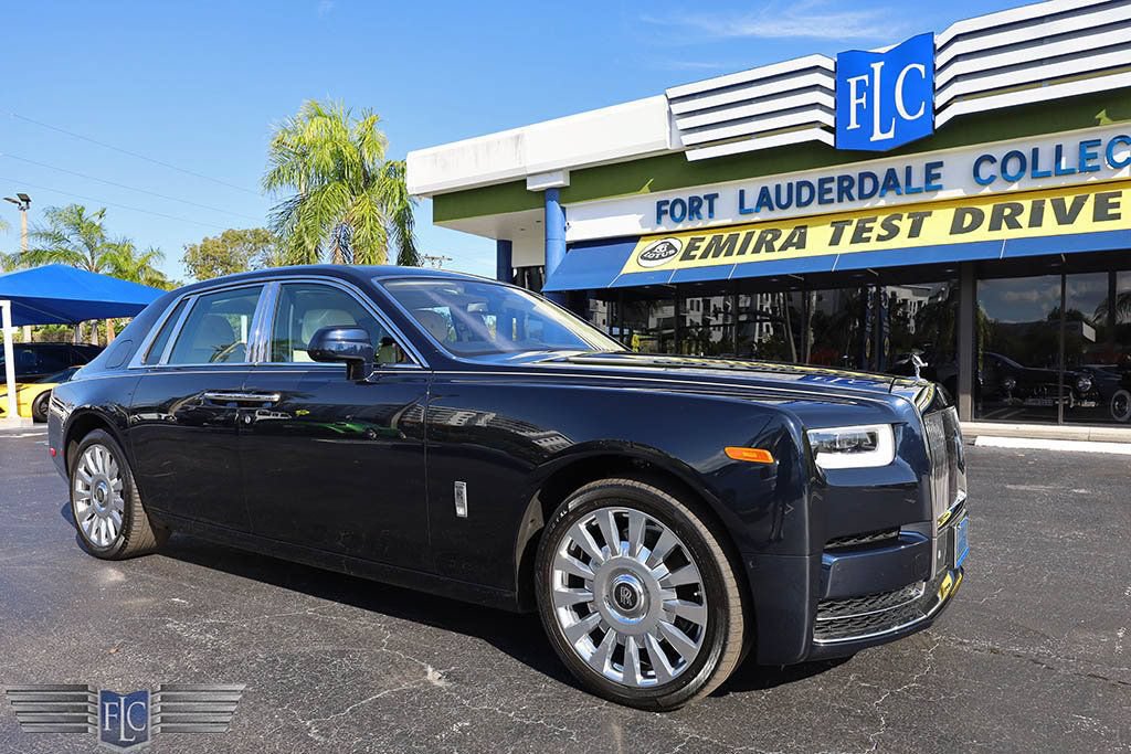 Used 2018 Rolls-Royce Phantom Sedan RWD image 4