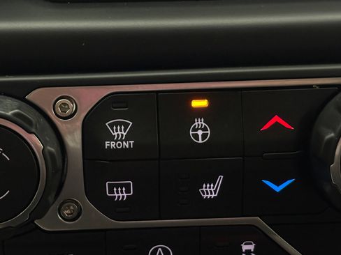 Used 2022 Jeep Wrangler Unlimited Sport AWD/4WD image 22