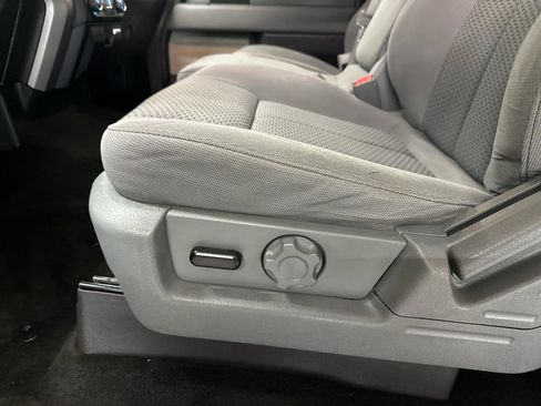 Used 2013 Ford F150 XLT w/ Luxury Equipment Group AWD/4WD image 9
