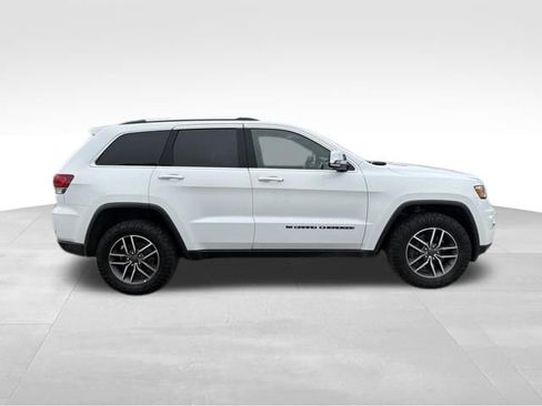 Used 2022 Jeep Grand Cherokee Limited image 2