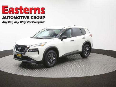 Used 2023 Nissan Rogue S AWD/4WD image 56