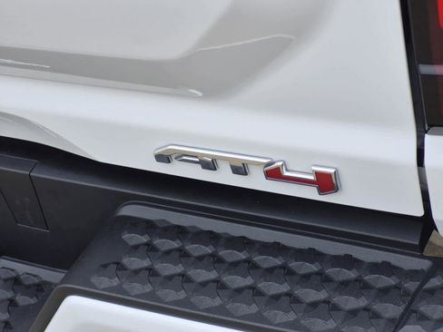 Used 2024 GMC Canyon AT4 w/ Canyon Safety Plus Package image 7