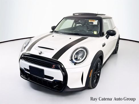 Used 2023 MINI Cooper S FWD image 3