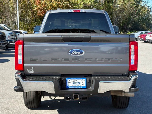 Used 2026 Ford F250 XLT AWD/4WD image 4