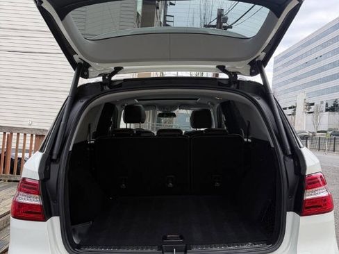 Used 2013 Mercedes-Benz ML 350 ML 350 4MATIC AWD 4dr SUV image 8