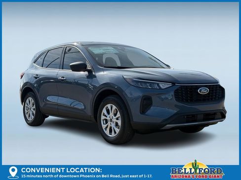 New 2026 Ford Escape Active image 9