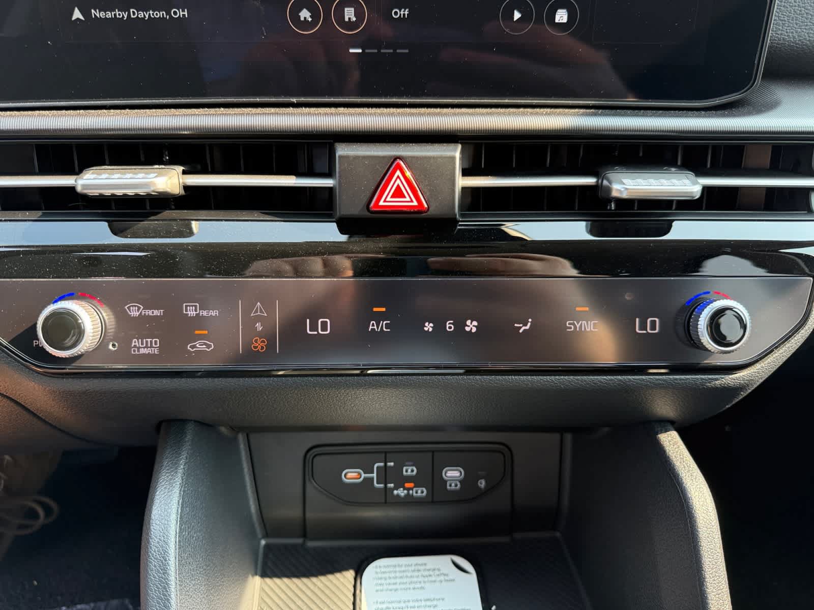 New 2026 Kia Sportage SX FWD image 17
