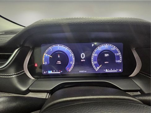 Used 2023 Jeep Grand Cherokee Limited image 14