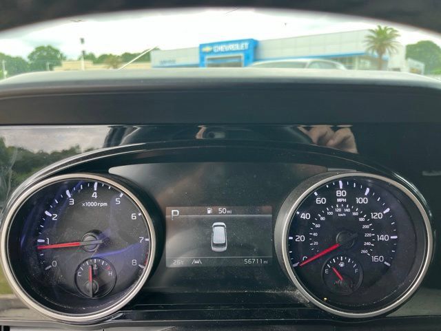 Used 2024 Kia Carnival EX FWD image 17