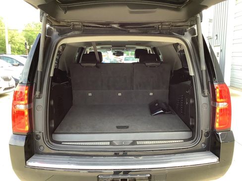 Used 2015 Chevrolet Suburban LTZ AWD/4WD image 14