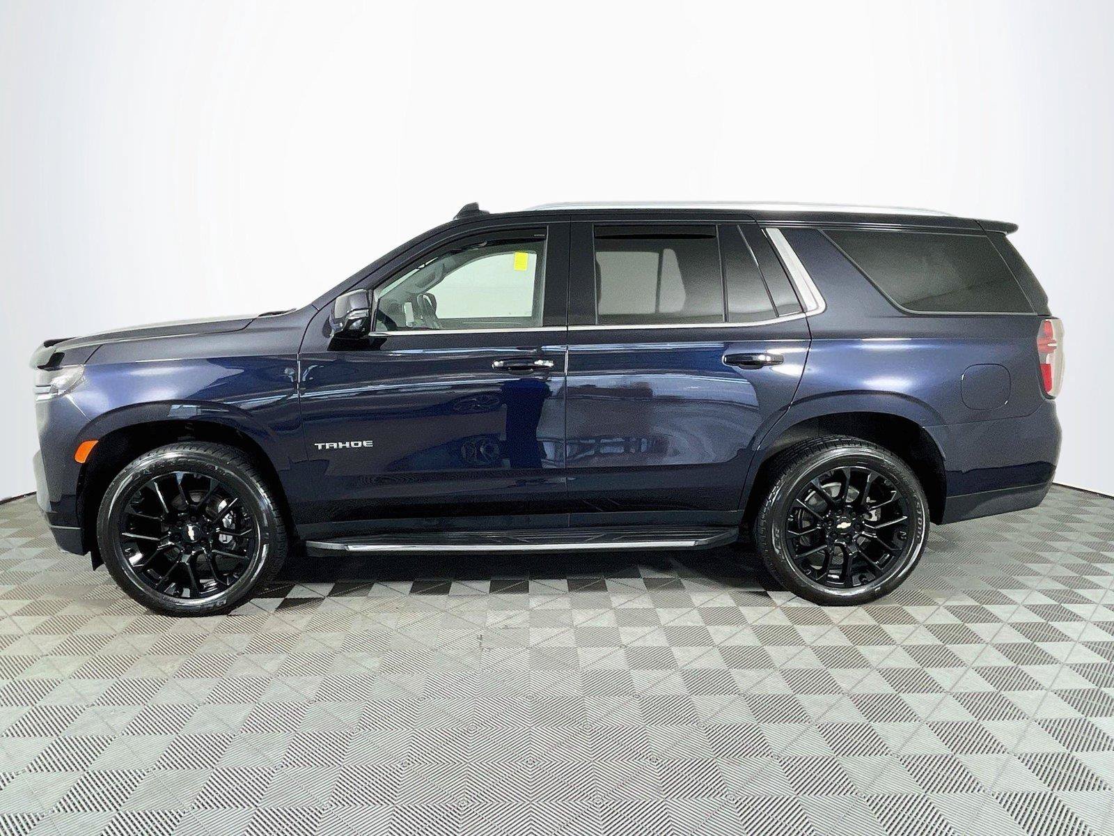 Used 2022 Chevrolet Tahoe LT w/ LT Signature Plus Package AWD/4WD image 4