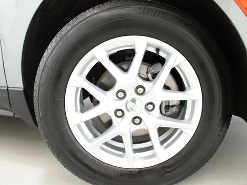 Certified 2024 Chevrolet Equinox LT AWD/4WD image 35
