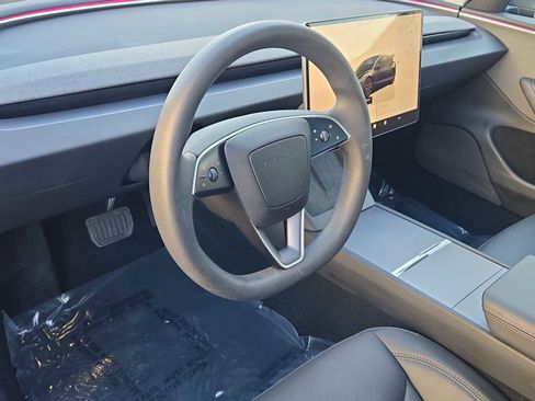 Used 2025 Tesla Model 3 Long Range image 10