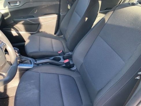 Used 2021 Hyundai Accent SE image 16