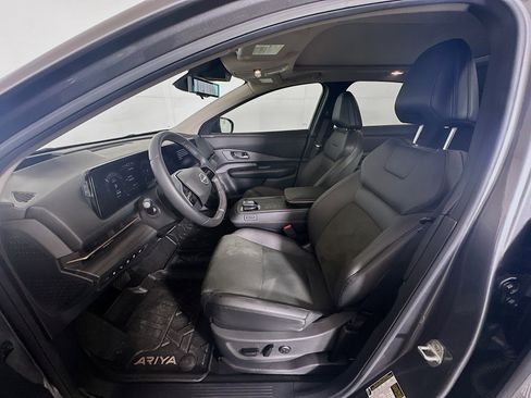 Used 2023 Nissan Ariya FWD image 13